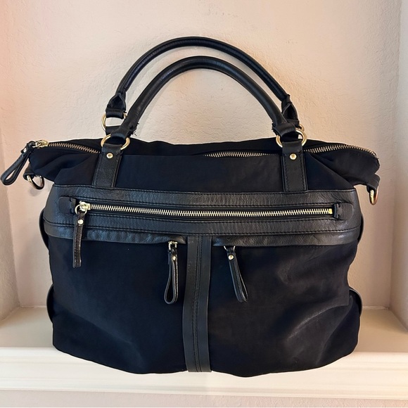 Banana Republic Amalfi Nylon Tote - Picture 2 of 8